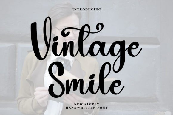 Vintage Smile Font
